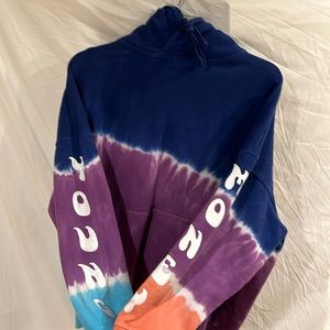 Young money, American Eagle hoodie